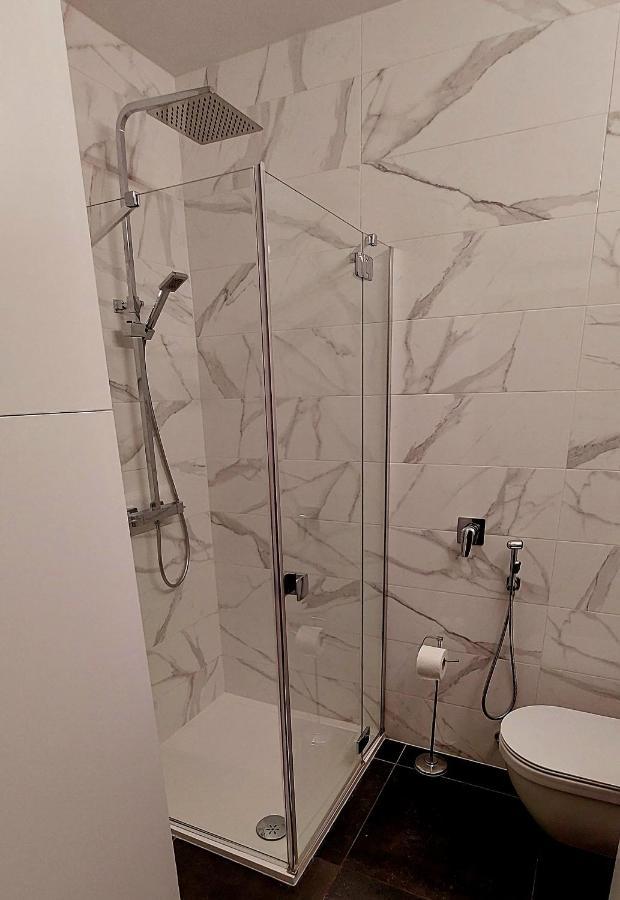 Apartaments Victoria โปเรช ภายนอก รูปภาพ