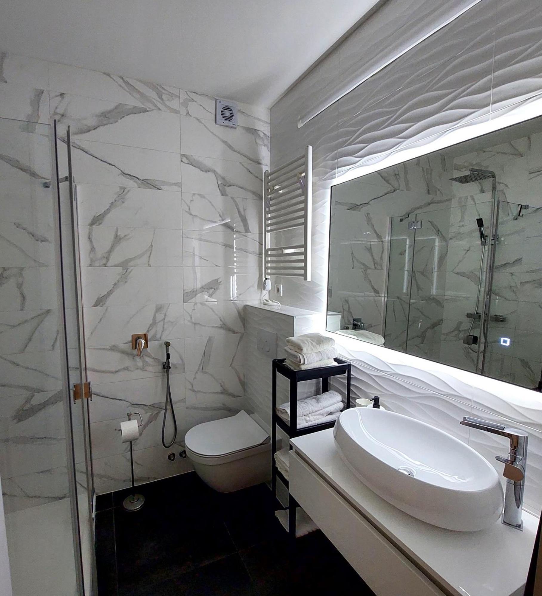 Apartaments Victoria โปเรช ภายนอก รูปภาพ