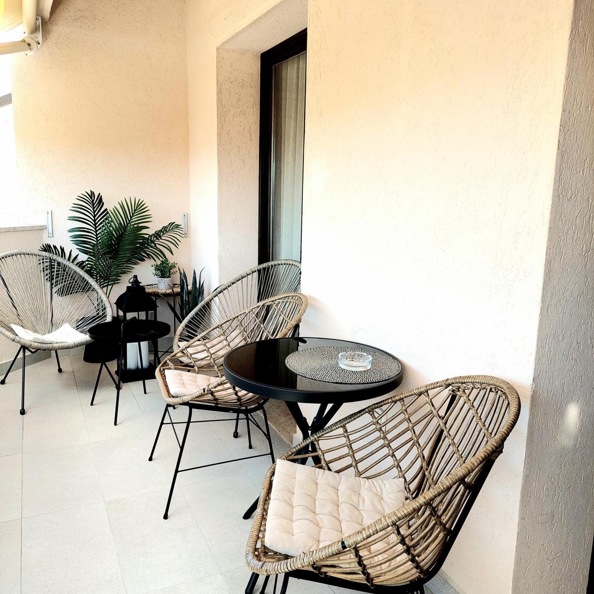 Apartaments Victoria โปเรช ภายนอก รูปภาพ